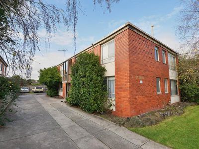 5 / 3 Somers Street, Noble Park