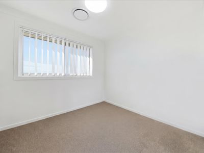 48 Davisland Avenue, Wilton
