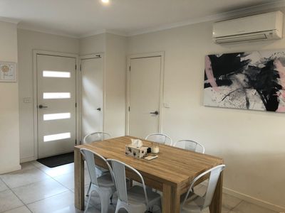 172C Ormond Road, East Geelong