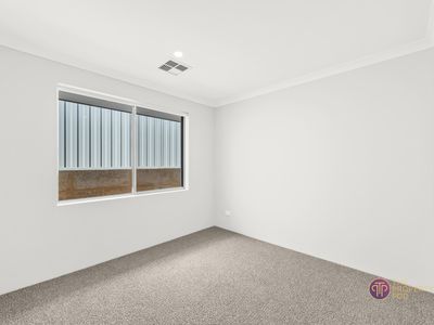 6 Ross Street, Byford