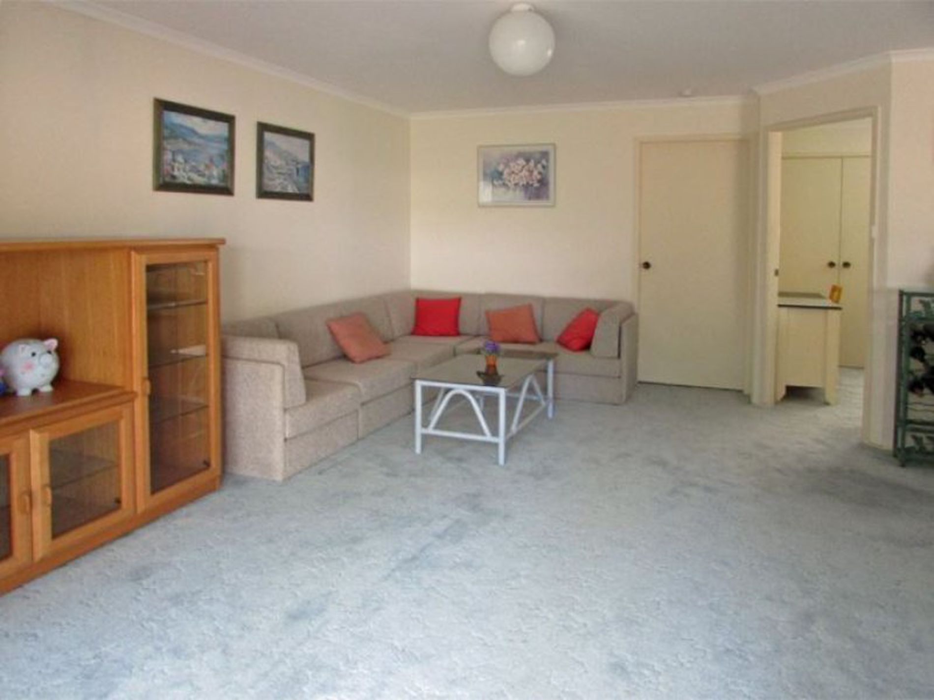 8 Bushland Avenue, Mollymook