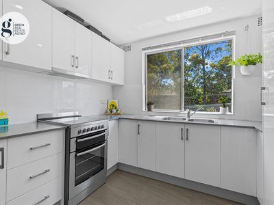 4 / 17 Ball Avenue, Eastwood