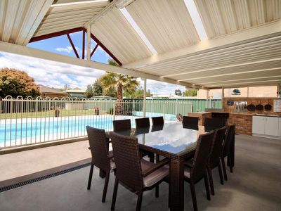 15 Locke Street, Raglan