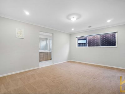 26 Rosewater Street, Manor Lakes