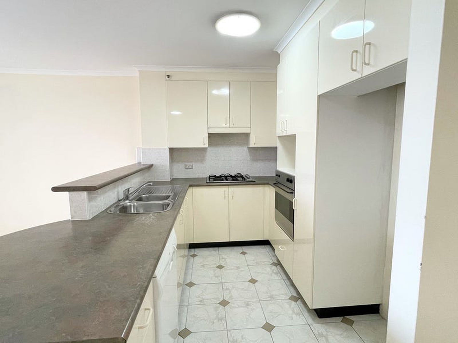 38 / 1-55 West Parade, West Ryde