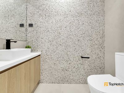 18 Ambient Crescent, Beveridge