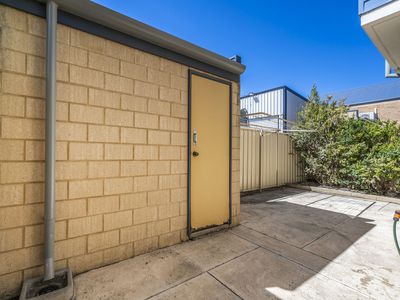 2 / 3 Sloan Street, Rockingham