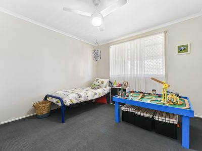 12 Milton Street, Kearneys Spring