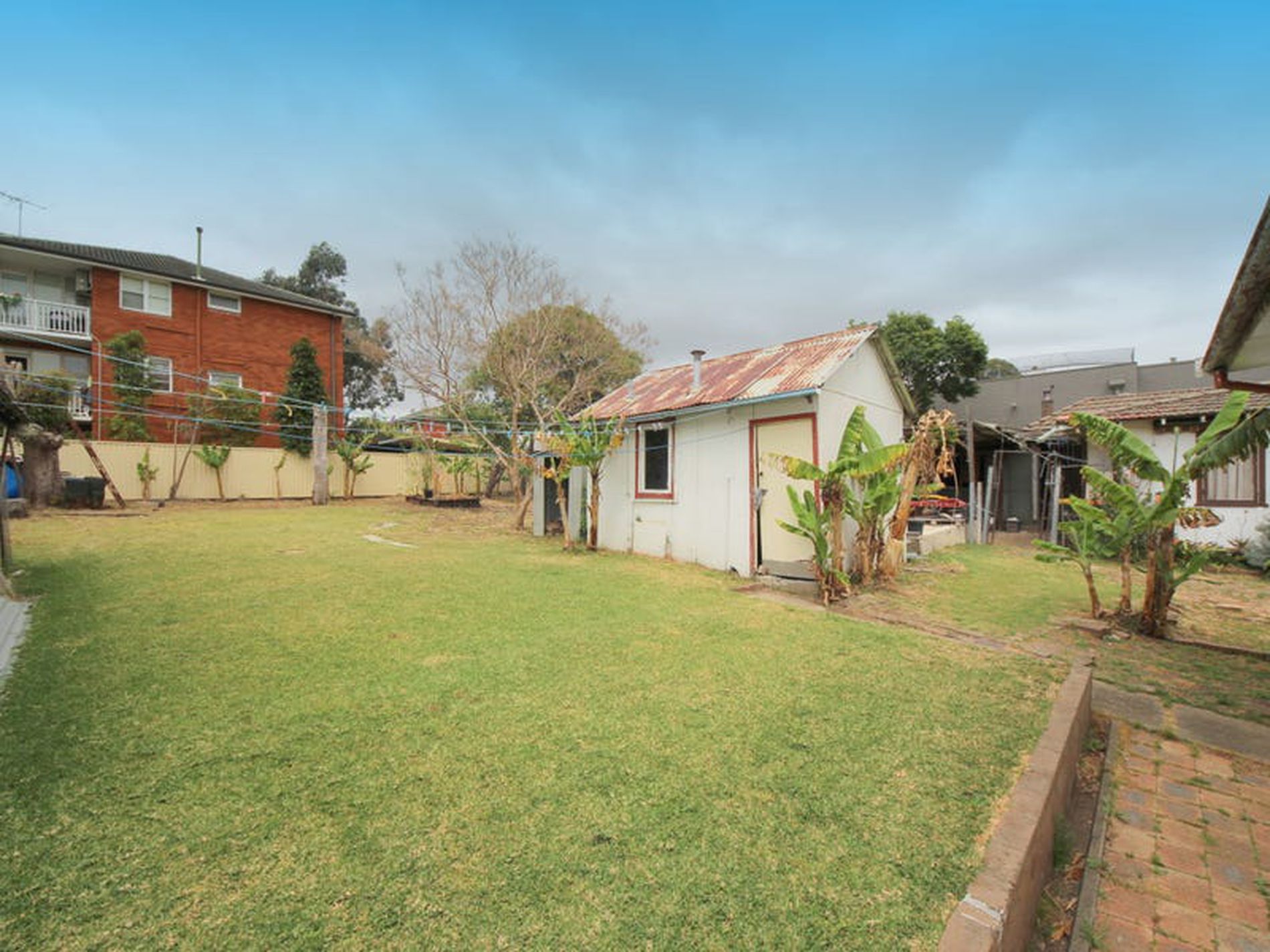 20-21 The Boulevarde, Lakemba