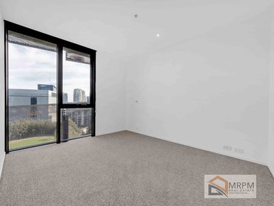 1301 / 8 Waterview Walk, Docklands
