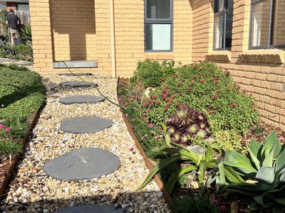 6 Chester Court, Chigwell