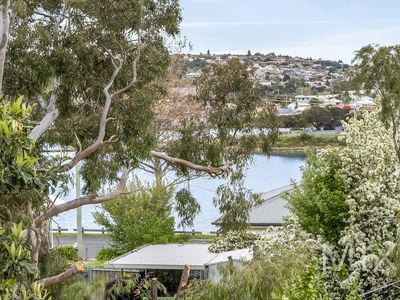 21 Edinburgh Crescent, Goodwood