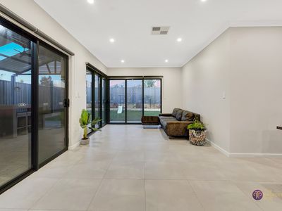 19 Valiant Parade, Baldivis