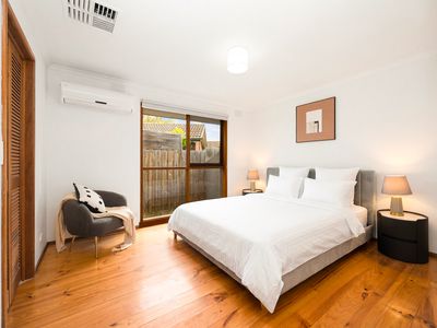 1 Cardinal Close, Mill Park