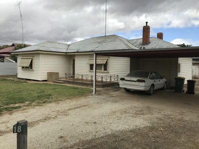 18 Punt Road, Barham