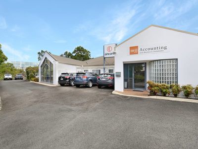 8 Denna Street, Maroochydore