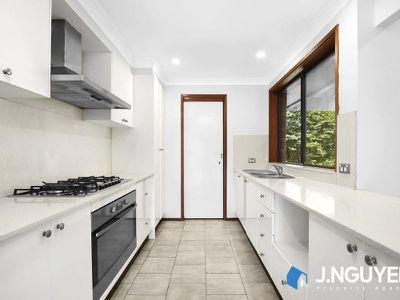6 Dove Place, Hinchinbrook