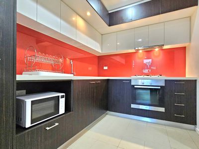 307 / 8 Sutherland Street, Melbourne