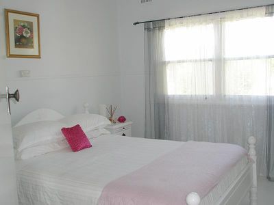 668 Barry Road, Neville