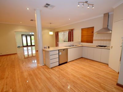 17 Stembridge Way, Canning Vale