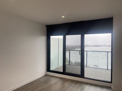 1803 / 18 Cavendish Street, Geelong