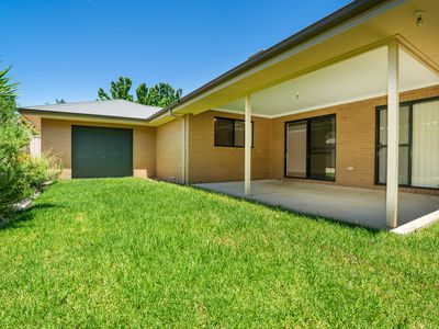 9 CRAIG CIRCUIT, Leneva