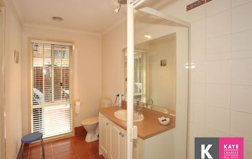 5 Patrick Place, Beaconsfield