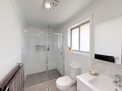 4 Waterfall Crescent, Dubbo