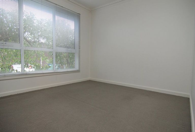 1 / 8 Laburnum Street, Parkdale