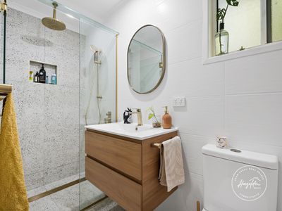 11 Annie Street, Landsborough