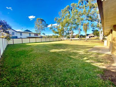 22 South Street, Nanango