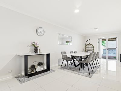 2 / 514 Woodstock Avenue, Rooty Hill