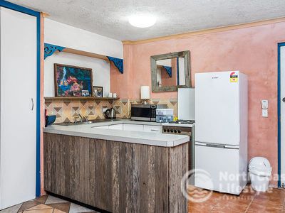 5 / 2 Rajah Road, Ocean Shores