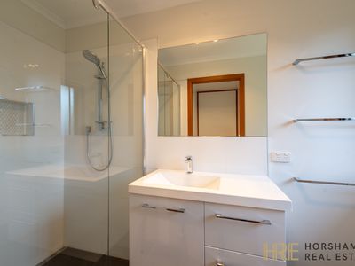 5 Landy Street, Horsham
