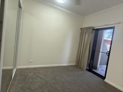 305 / 12 salonika, Parap