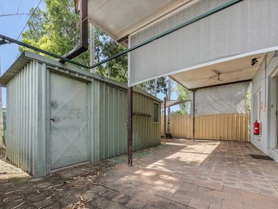 1 / 1 Merriak Court, Gray