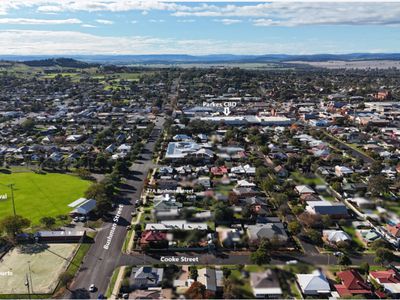 37A Bushman Street, Parkes