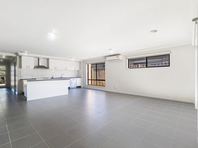 20 Embleton Chase, Melton South