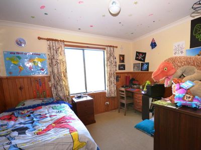 26 Mountain Avenue, Mount Beauty