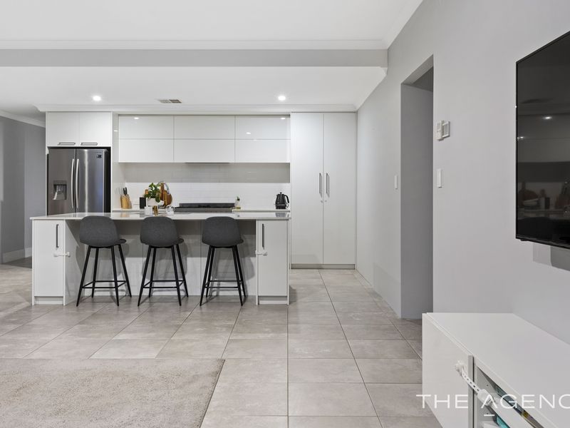 11 Crombie Way, Baldivis