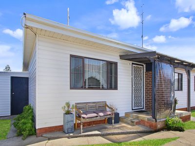 4 / 29 Kurrajong Street, Windang