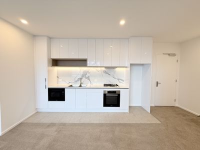 3011 / 81 City Road, Southbank