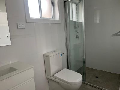 82GF St Johns Rd, Cabramatta