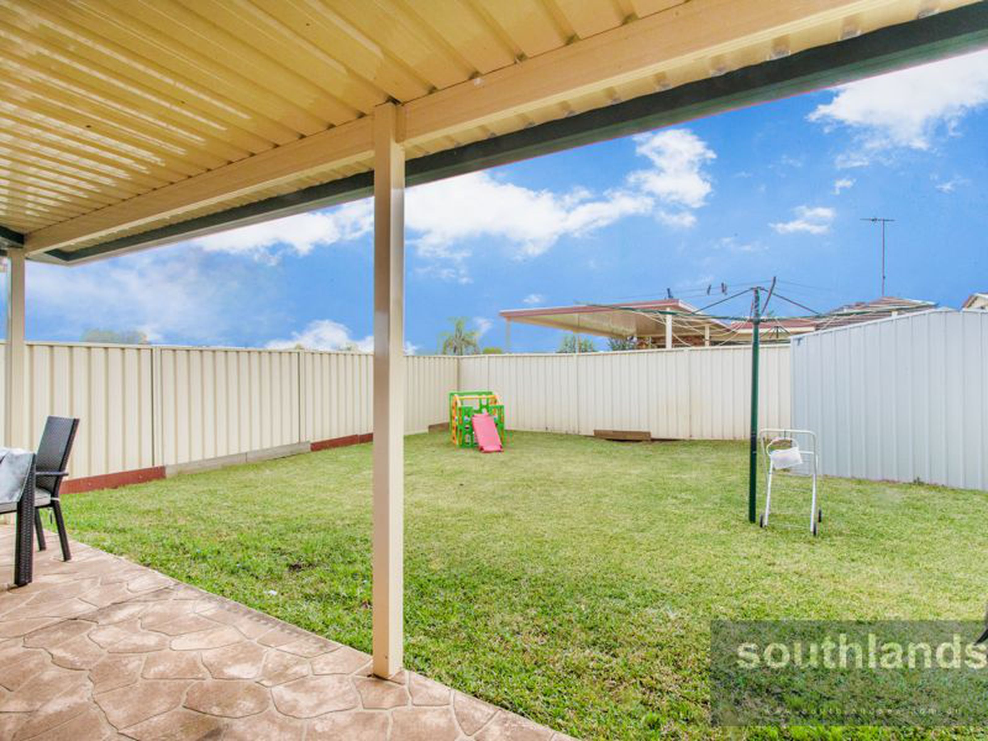 13 Gershwin Crescent, CLAREMONT MEADOWS