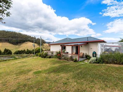 7677 Channel Highway, Cygnet