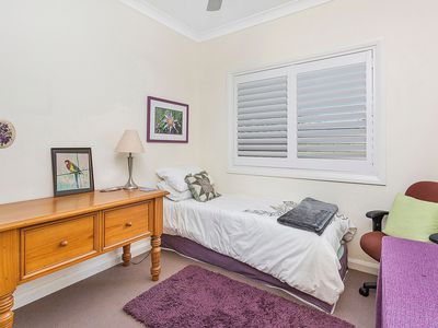 2 / 86 Pur Pur Avenue, Lake Illawarra
