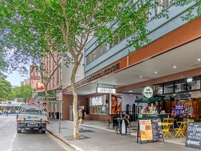 32 / 97 Creek Street, Brisbane City