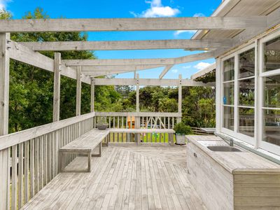 2 Slater Road, Helensville