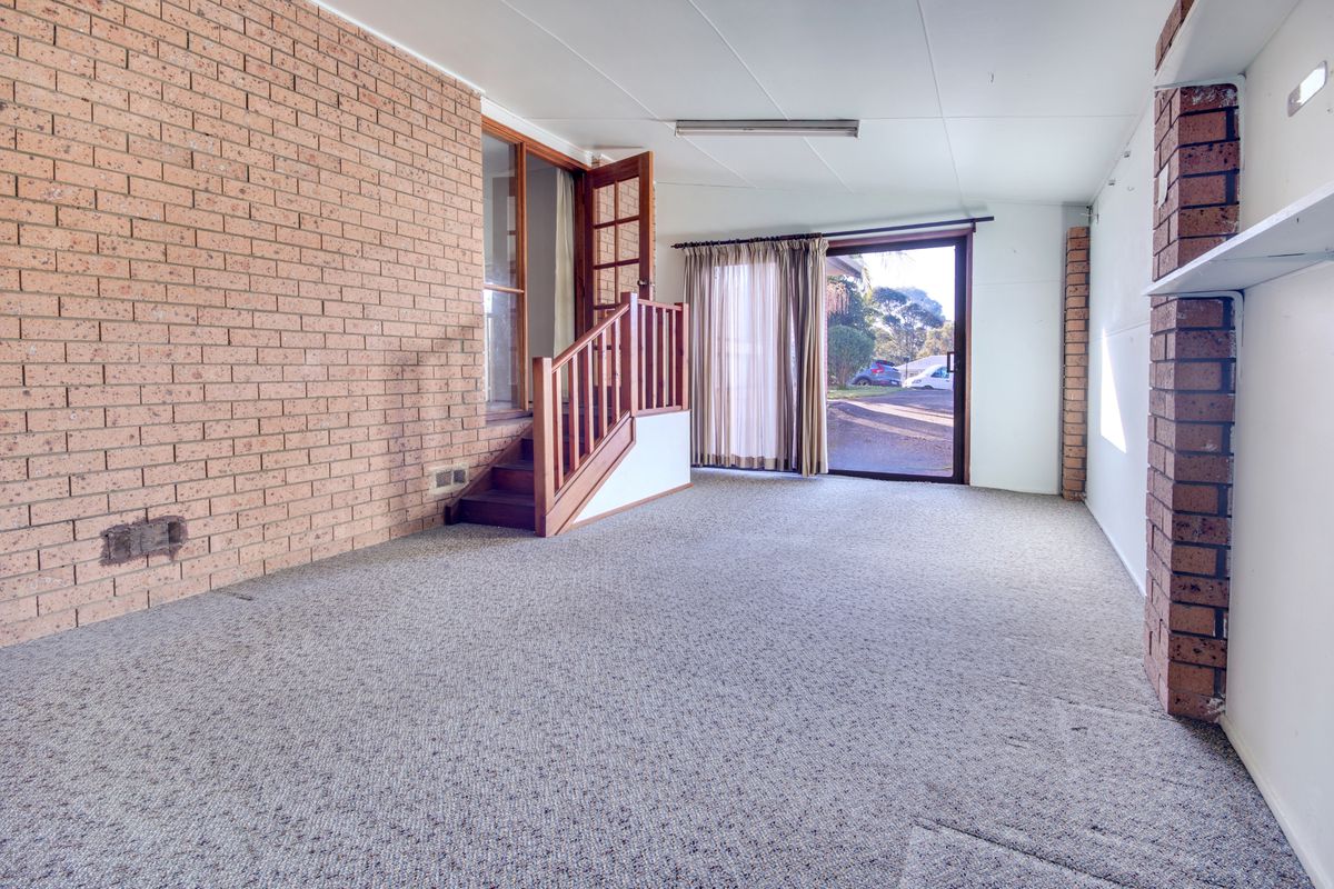 37 Thomson Parade, Dalmeny