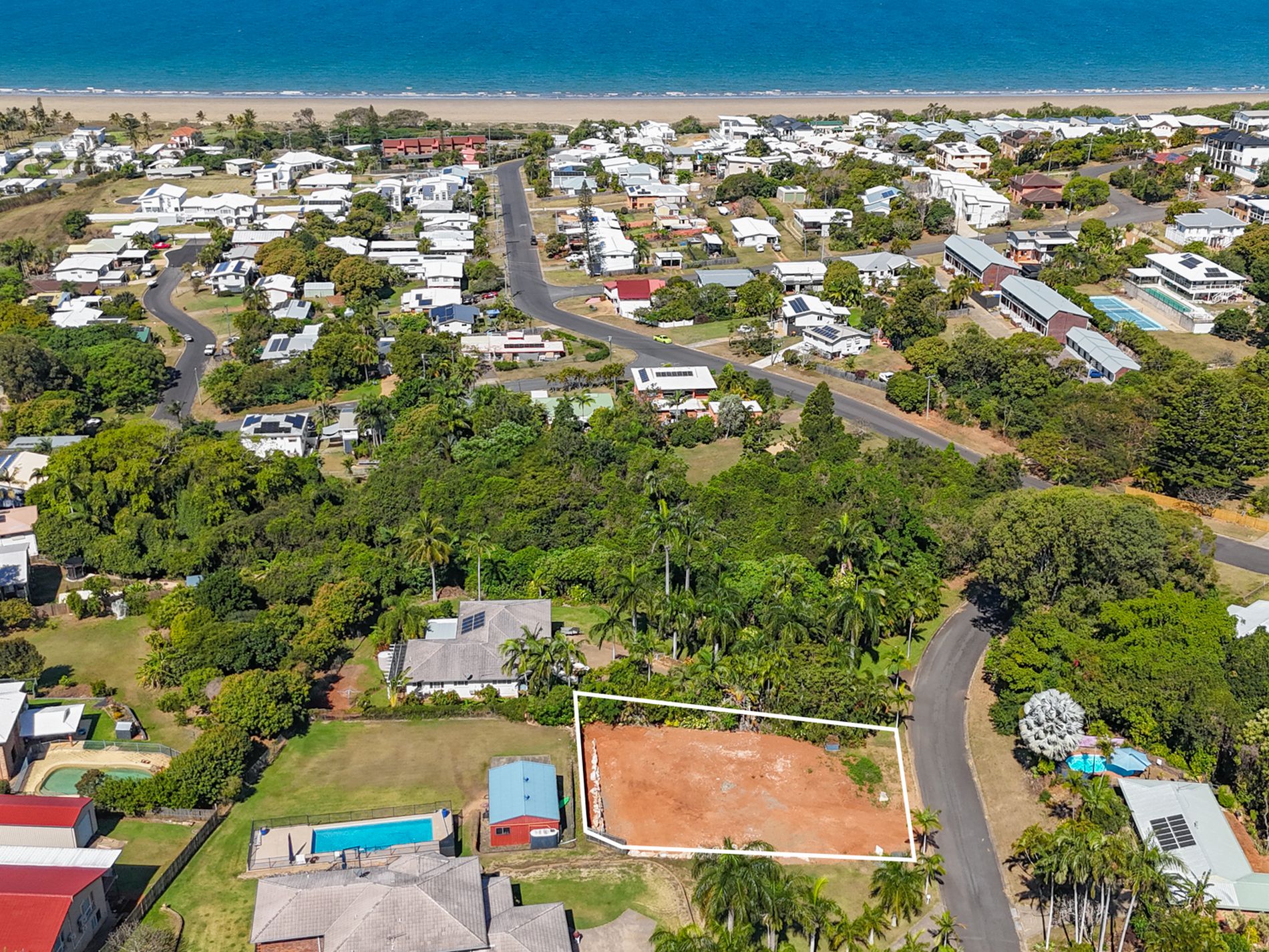 6 Palm Court, Meikleville Hill